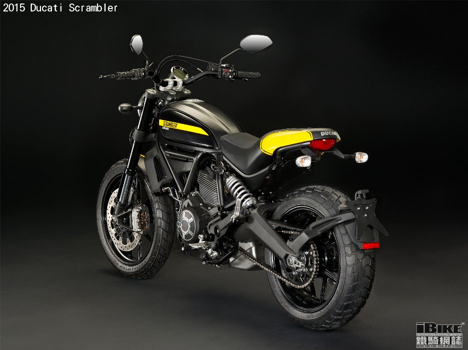 44-42 DUCATI SCRAMBLER FULL THROTTLE